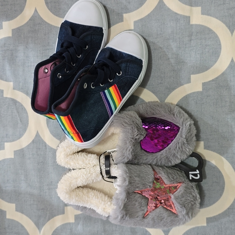 Toddler Girl's Hi-Top Shoe's & Slippers Bundle Of 2